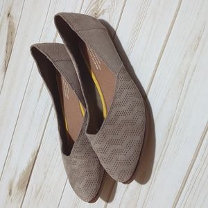 Toms Julie flats taupe Sz 8